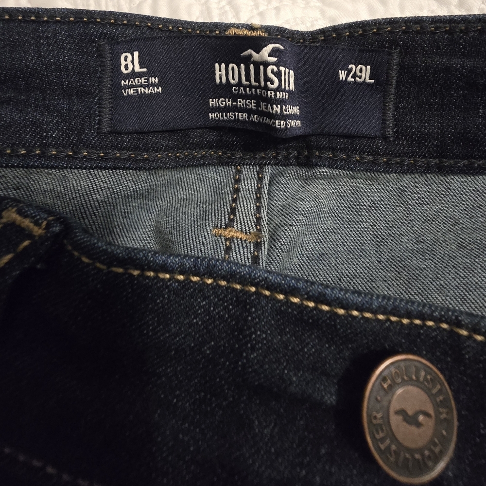 Hollister misses jeans